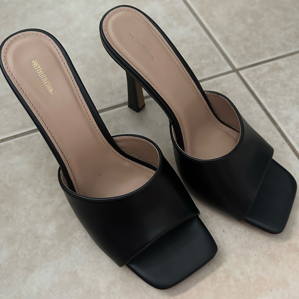 Square toe high heels